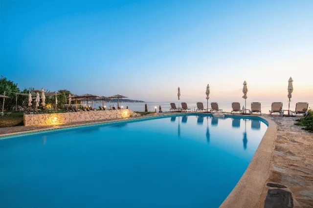 Billede av hotellet LOCANDA BEACH HOTEL - nummer 1 af 12