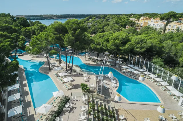 Billede av hotellet Iberostar Waves Club Cala Barca - nummer 1 af 10