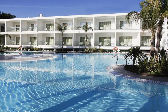 Billede av hotellet BG Caballero - nummer 1 af 10