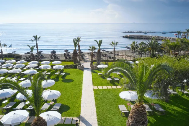 Hotellbilder av Mediterranean Beach Hotel - nummer 1 av 10