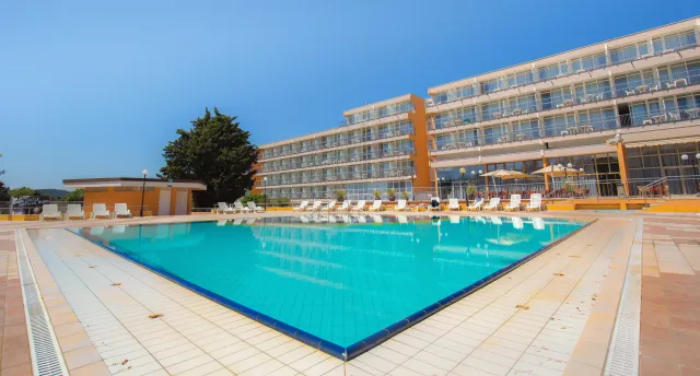 Hotellbilder av Arena Hotel Holiday - nummer 1 av 10
