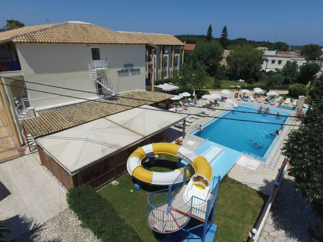 Billede av hotellet Silver Beach Hotel and Annexe Apartments - nummer 1 af 67