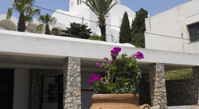Billede av hotellet King Thiras - nummer 1 af 7