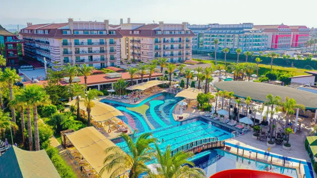 Billede av hotellet Crystal Family - nummer 1 af 10