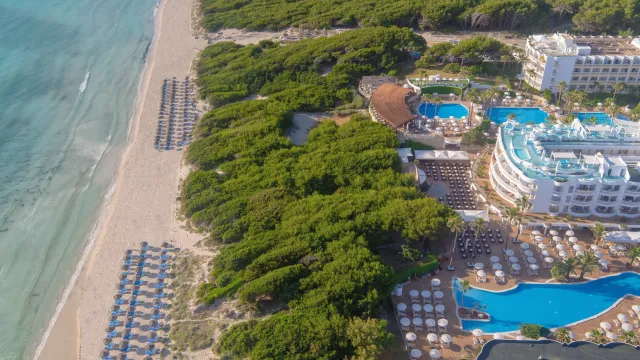 Billede av hotellet Iberostar Waves Ciudad Blanca - nummer 1 af 10