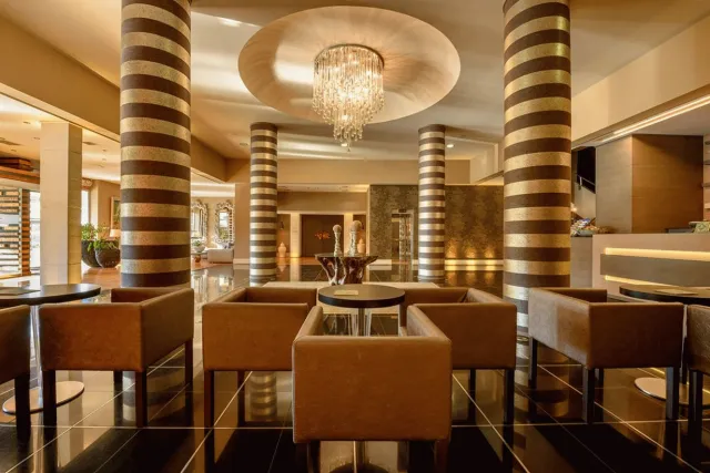 Billede av hotellet Congo Palace - nummer 1 af 10