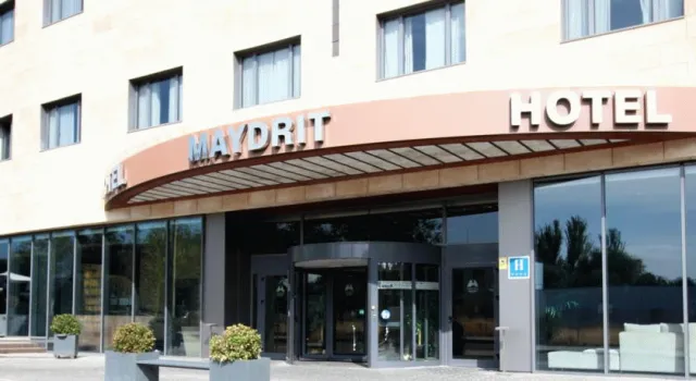 Billede av hotellet Santos Maydrit Airport - nummer 1 af 10