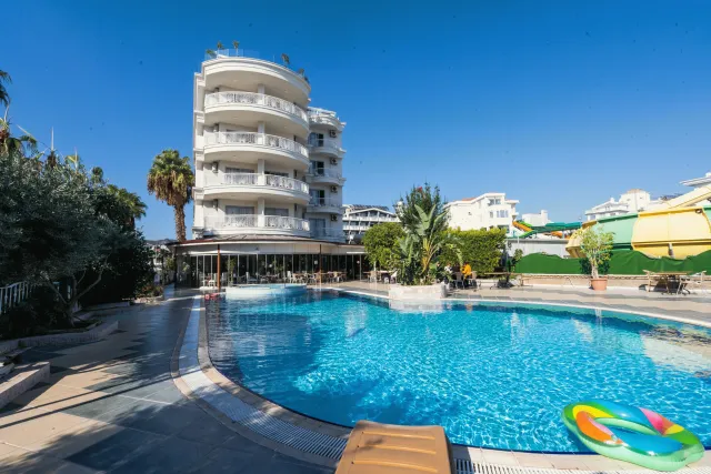 Billede av hotellet Romance Beach - nummer 1 af 10
