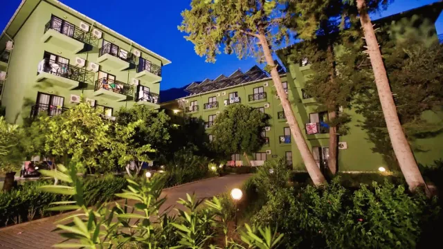 Hotellbilder av Blue Pine Hotel - nummer 1 av 18
