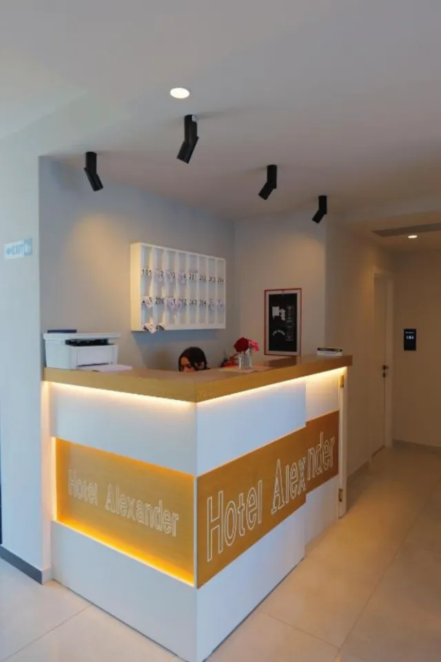Hotellbilder av Hotel Alexander - nummer 1 av 66