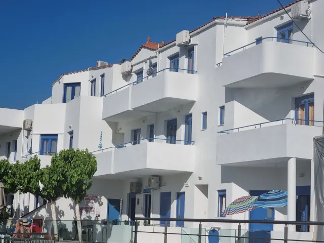 Billede av hotellet Leonidas Studios & Apartments - nummer 1 af 7