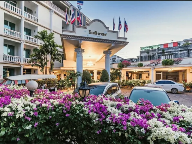Hotellbilder av Romeo Palace - nummer 1 av 10