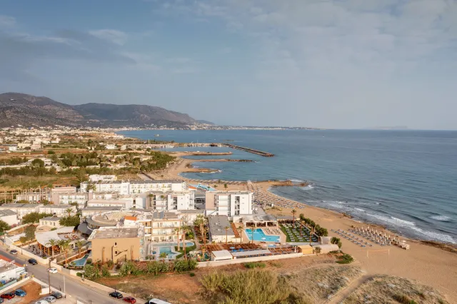 Billede av hotellet Malia Bay Beach Hotel and Bungalows - nummer 1 af 10