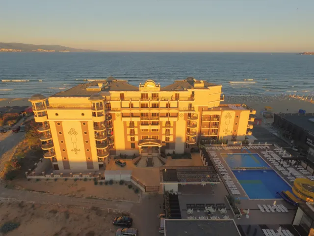 Billede av hotellet Golden Rainbow VIP Residence - nummer 1 af 10