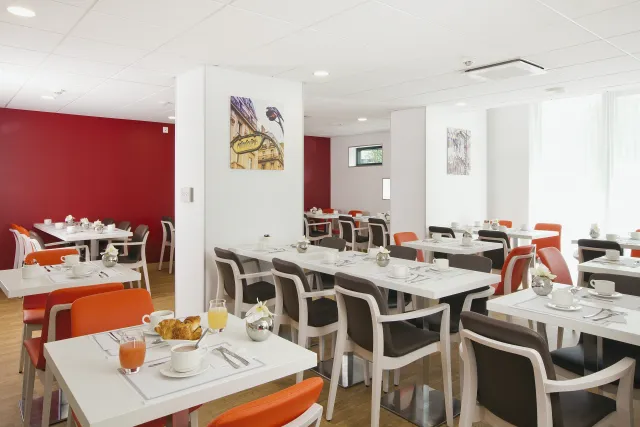 Billede av hotellet Residhome Paris Rosa Parks - nummer 1 af 10