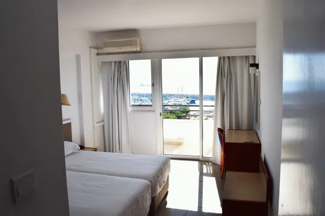 Billede av hotellet Sun Hall Beach Hotel Apts - nummer 1 af 10