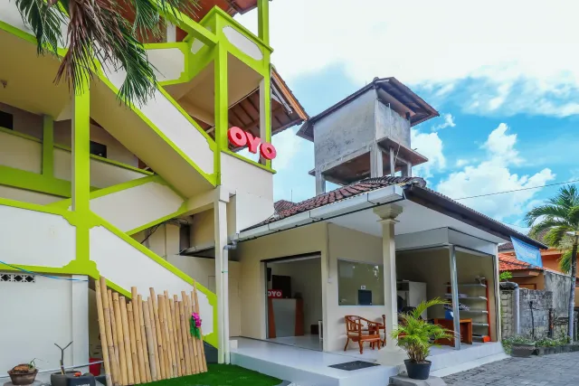 Hotellbilder av OYO 2184 Nan Berlian Inn - nummer 1 av 10