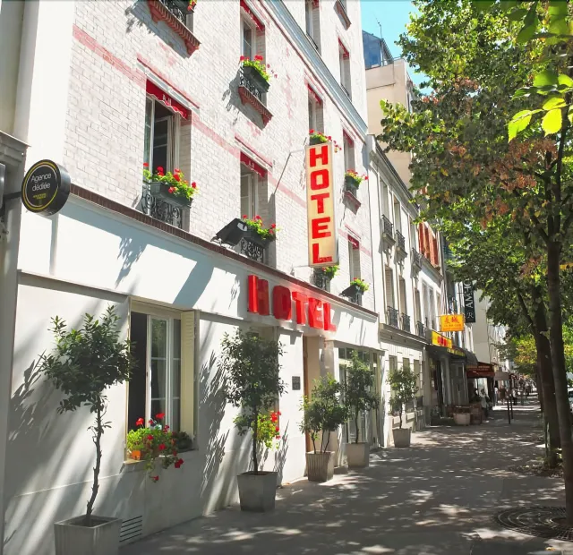 Billede av hotellet Hôtel Marguerite - nummer 1 af 10