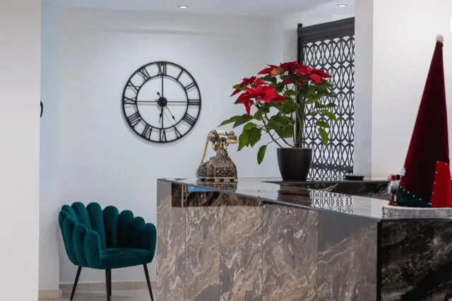 Billede av hotellet Evita Asty - nummer 1 af 7
