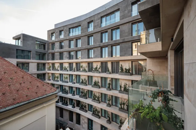 Billede av hotellet Hotel Emerald & Suites by Continental Group - nummer 1 af 10