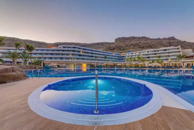 Billede av hotellet Radisson Blu Resort & Spa Mogan - nummer 1 af 43