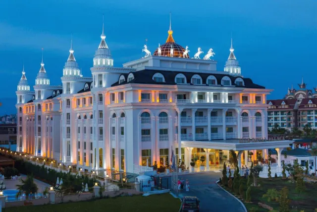 Billede av hotellet Well Palace Side - nummer 1 af 27