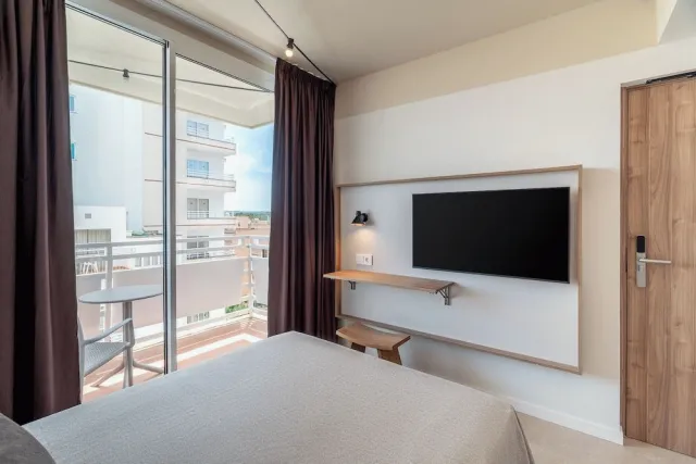 Hotellbilder av tent Arenal - nummer 1 av 10