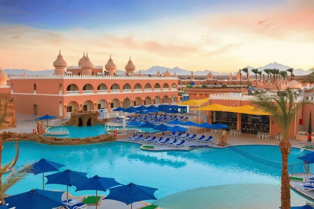 Billede av hotellet Pickalbatros Alf Leila Wa Leila Resort - nummer 1 af 10