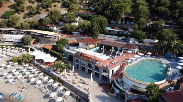 Billede av hotellet Baia del Silenzio Resort - nummer 1 af 10