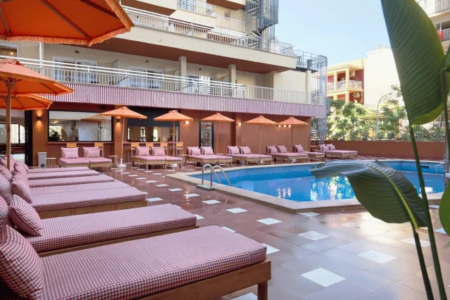 Hotellbilder av tent Bahia de Palma - nummer 1 av 10