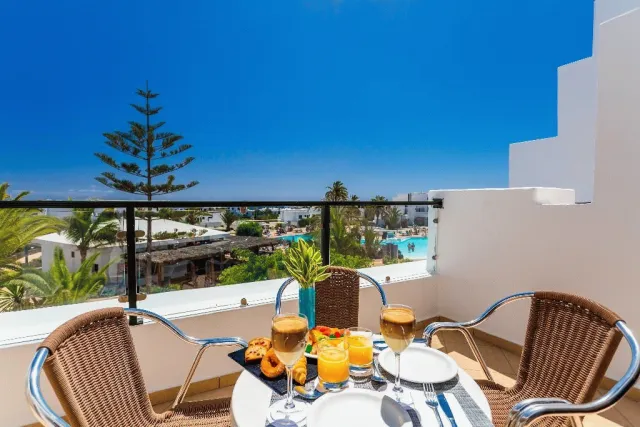 Billede av hotellet BlueSea Costa Teguise Gardens - nummer 1 af 10