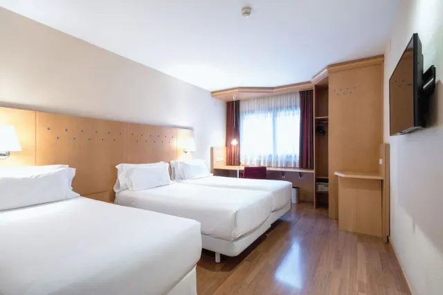 Billede av hotellet Catalonia La Maquinista - nummer 1 af 10