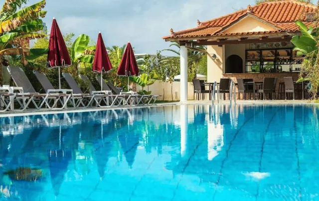 Billede av hotellet California Beach - nummer 1 af 10