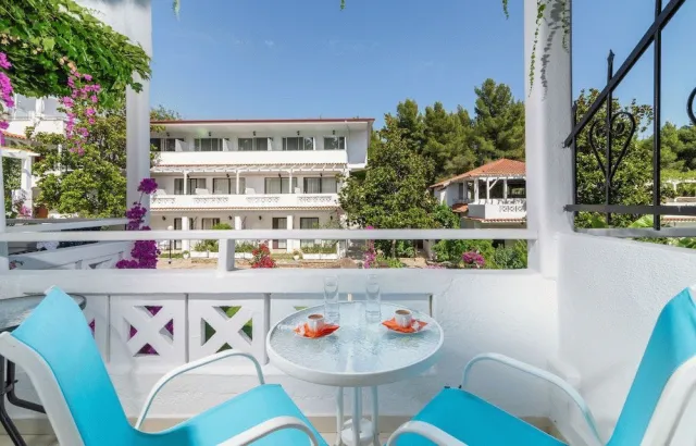 Billede av hotellet Porfi Beach Hotel - nummer 1 af 10