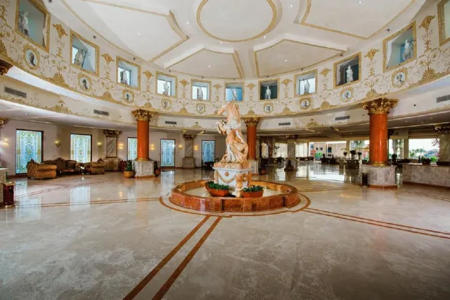 Billede av hotellet Titanic Palace - nummer 1 af 81