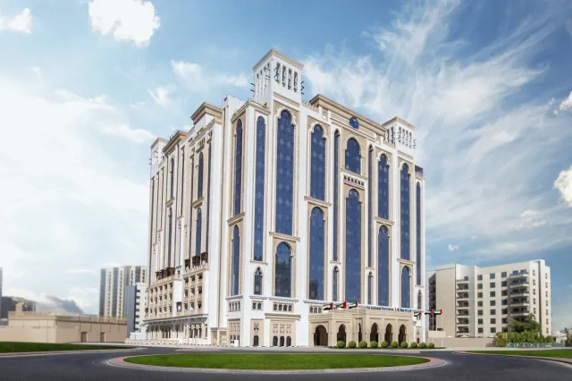 Billede av hotellet Al Jaddaf Rotana Suite Hotel - nummer 1 af 33