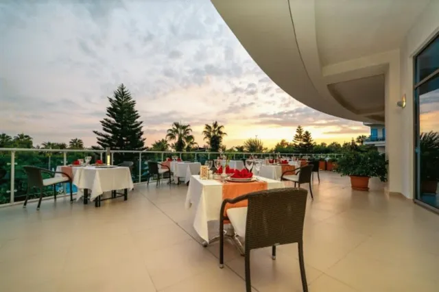 Hotellbilder av Commodore Elite Suite and Spa - nummer 1 av 5