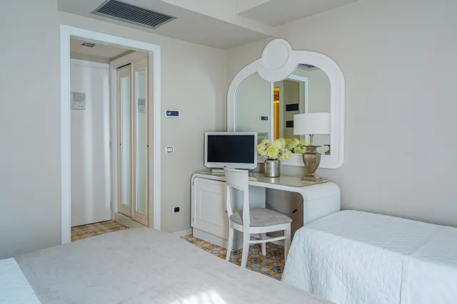Billede av hotellet Capri - nummer 1 af 100