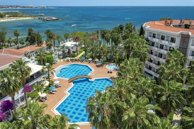 Hotellbilder av Utopia Resort & Residence (ex Alara Park Hotel) - nummer 1 av 73