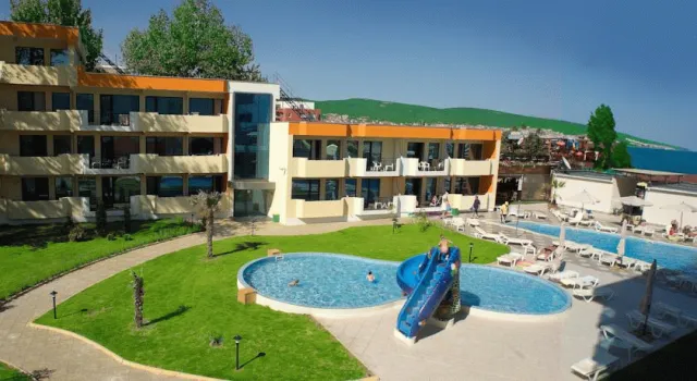Billede av hotellet Glarus - nummer 1 af 66