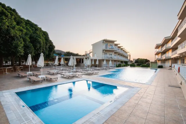Hotellbilder av Felysiti Hotel (Ex Nicolas Villas) - nummer 1 av 100