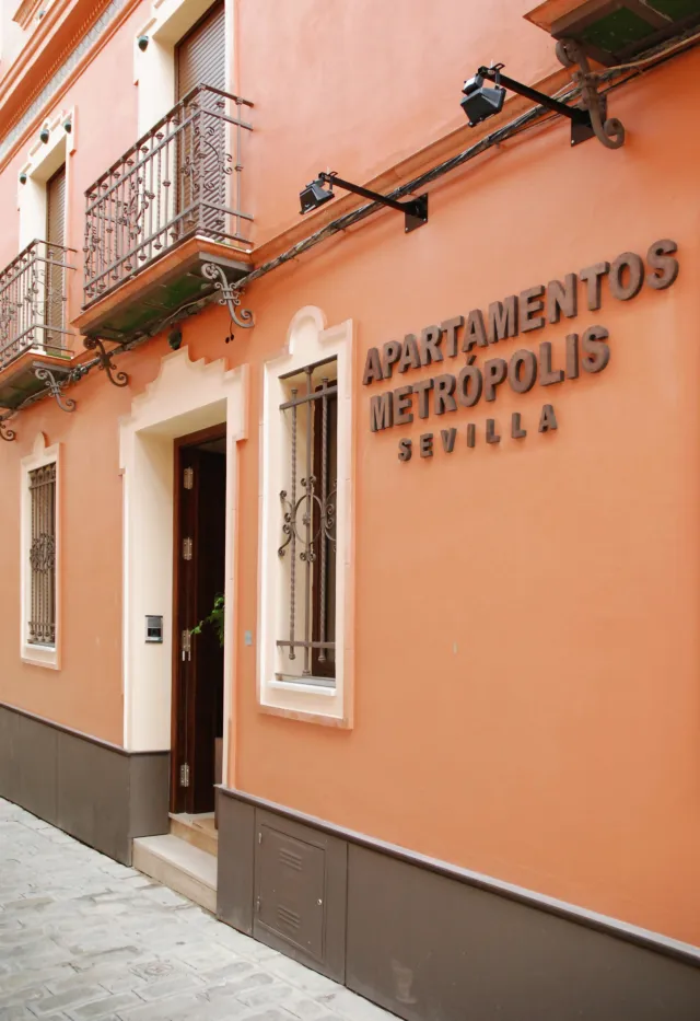 Billede av hotellet Metropolis Sevilla Apartaments - nummer 1 af 54