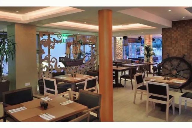 Hotellbilder av Nelia Gardens - nummer 1 av 100