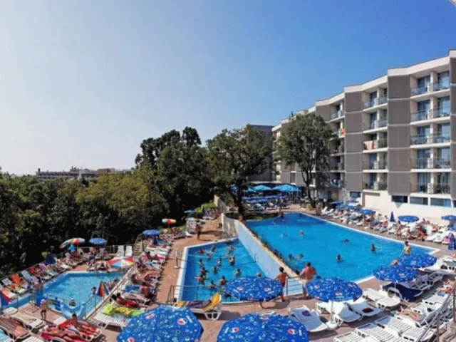 Billede av hotellet Slavey Hotel - nummer 1 af 6