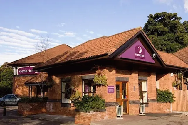Hotellbilder av Premier Inn Liverpool (West Derby) - nummer 1 av 13