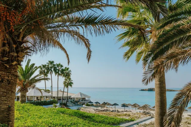 Hotellbilder av Nissi Beach Resort - nummer 1 av 10
