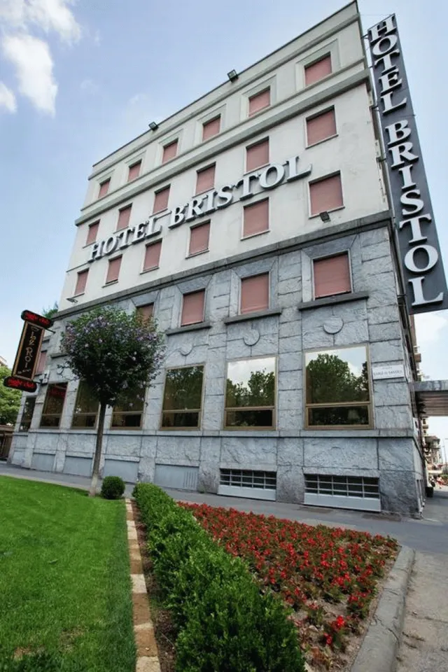 Billede av hotellet Hotel Bristol - nummer 1 af 10