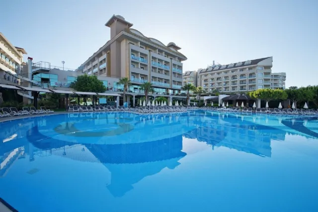 Billede av hotellet Aydinbey King's Palace Spa & Resort - nummer 1 af 10
