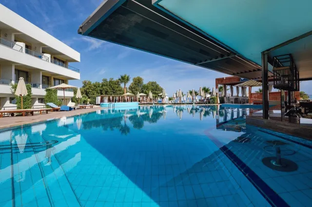 Hotellikuva Thalassa Beach Resort - Adults Only - numero 1 / 10