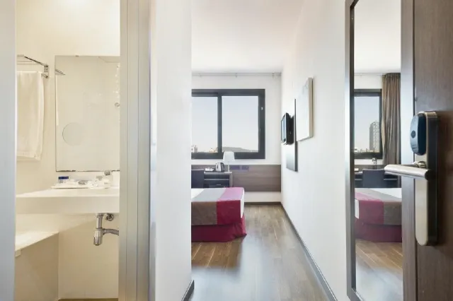 Billede av hotellet Hotel Best 4 Barcelona - nummer 1 af 10